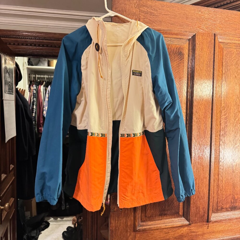 LL Bean Mountain Classic jacket